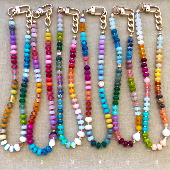 Rainbow🌈 Stone Crystal Candy Necklace - Picture 2 of 13